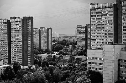 Что такое электромагнитное излучение в квартире и откуда оно берется?