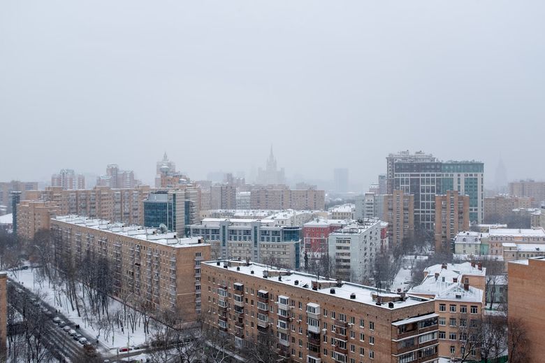 Какие нормативы по ЭМИ действуют для жилых помещений в России?