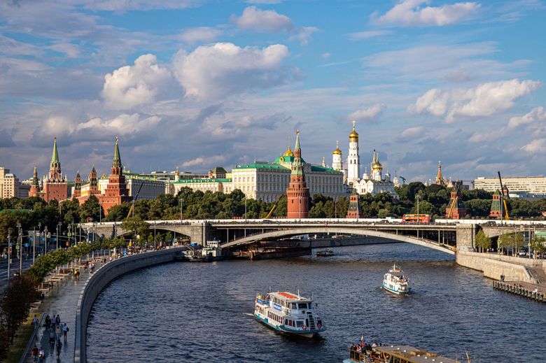 Какие нормативы регулируют выбор локальной канализации для коттеджа